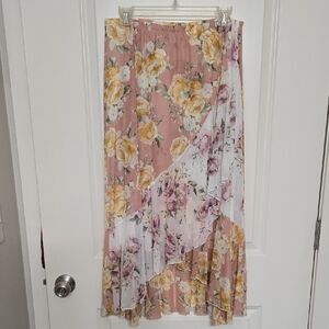 The Pyramid Collection Skirt